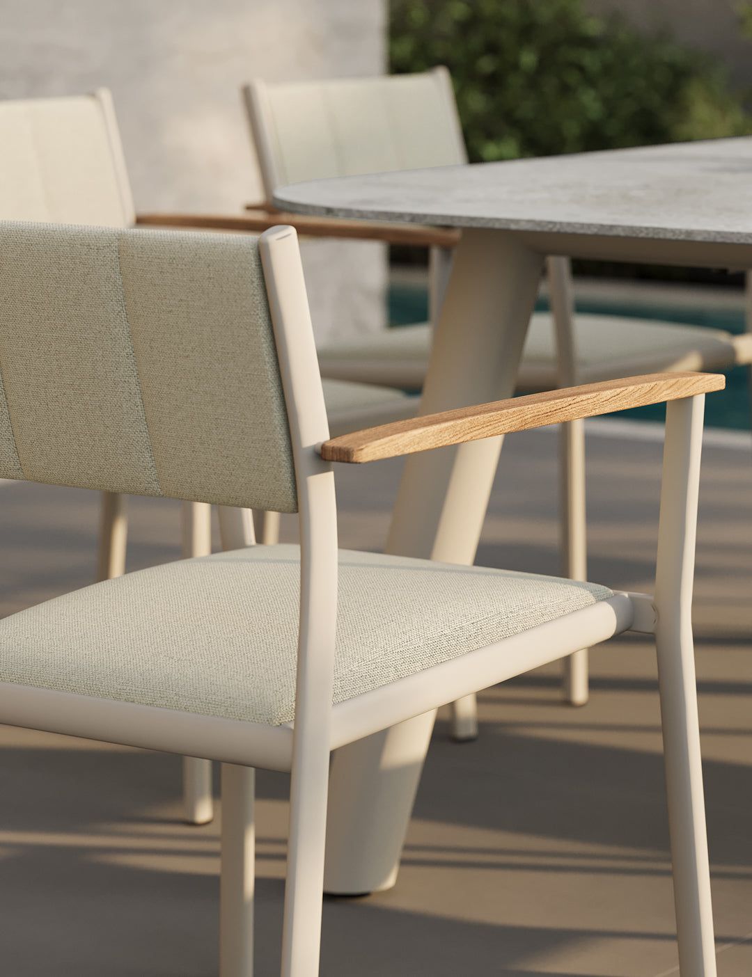 NEXO 6-Seater Dining Table and Chairs